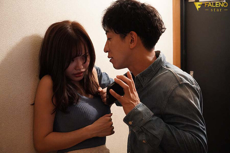 向かい部屋の巨乳女子大生を彼氏に内緒でひたすらレ○プ、いいなり性欲処理人形に堕とすまで。 二階堂夢2