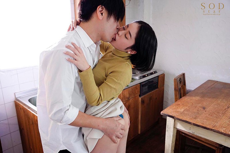 画像6【STARS-371】MINAMO 超大型新人 AV DEBUT
