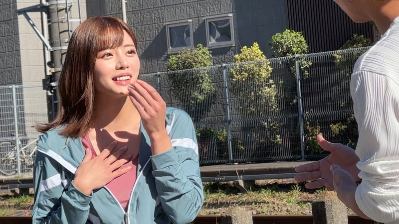 画像-ジョギングしている美女をナンパ-【SMJS-029】るいささん 素人ムクムク-職-