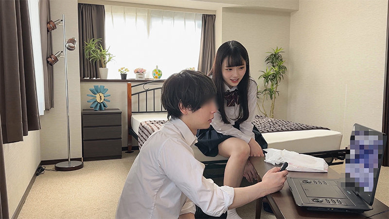 画像2【SPAY-319】幼馴染A 素人ペイペイ エロ動画を見る二人
