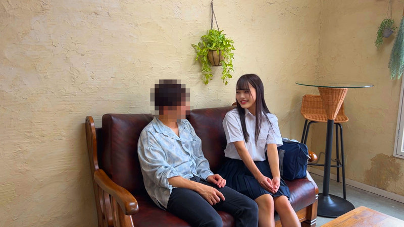 fuyu036 まいなちゃん 浮遊僧 真面目で愛嬌バツグンの黒髪美少女な後輩バイトのまいなちゃんです。