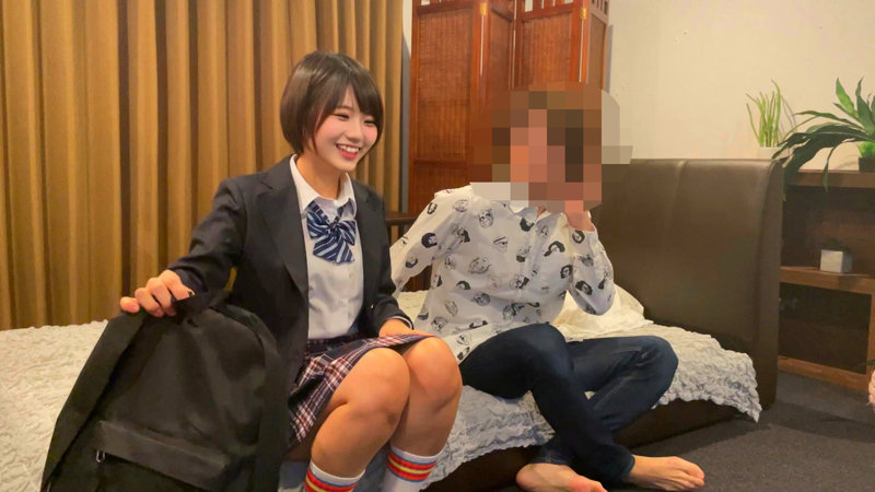 fuyu063 りくちゃん 浮遊僧 ショートカットがかわいいバイト先の後輩ちゃんです。