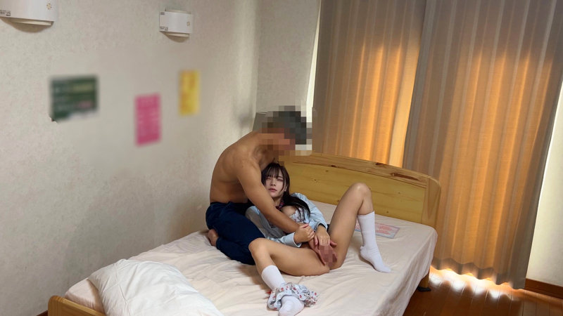浮遊僧　fuyu107　みお　おっとりとした口調の小柄な美少女系の嬢。「えぇ、お兄さんめっちゃカッコいいですね。ビックリしちゃった…///」