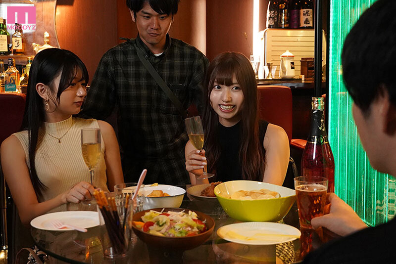 美少女たちと酒飲み-画像-【MIAB-452】元カノ相部屋同窓会 5年ぶりに再会した元カノ2人とラブホで朝まで奪い合い中出し 逢沢みゆ 北岡果林