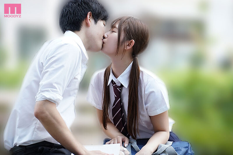 キス-画像-【MIAB-452】元カノ相部屋同窓会 5年ぶりに再会した元カノ2人とラブホで朝まで奪い合い中出し 逢沢みゆ 北岡果林