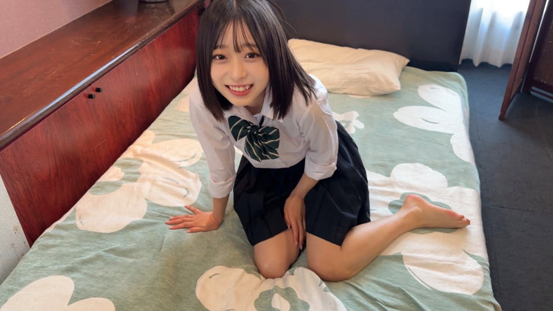 制服姿が可愛い-画像-【SKHO-201】あやちゃん シロウト速報